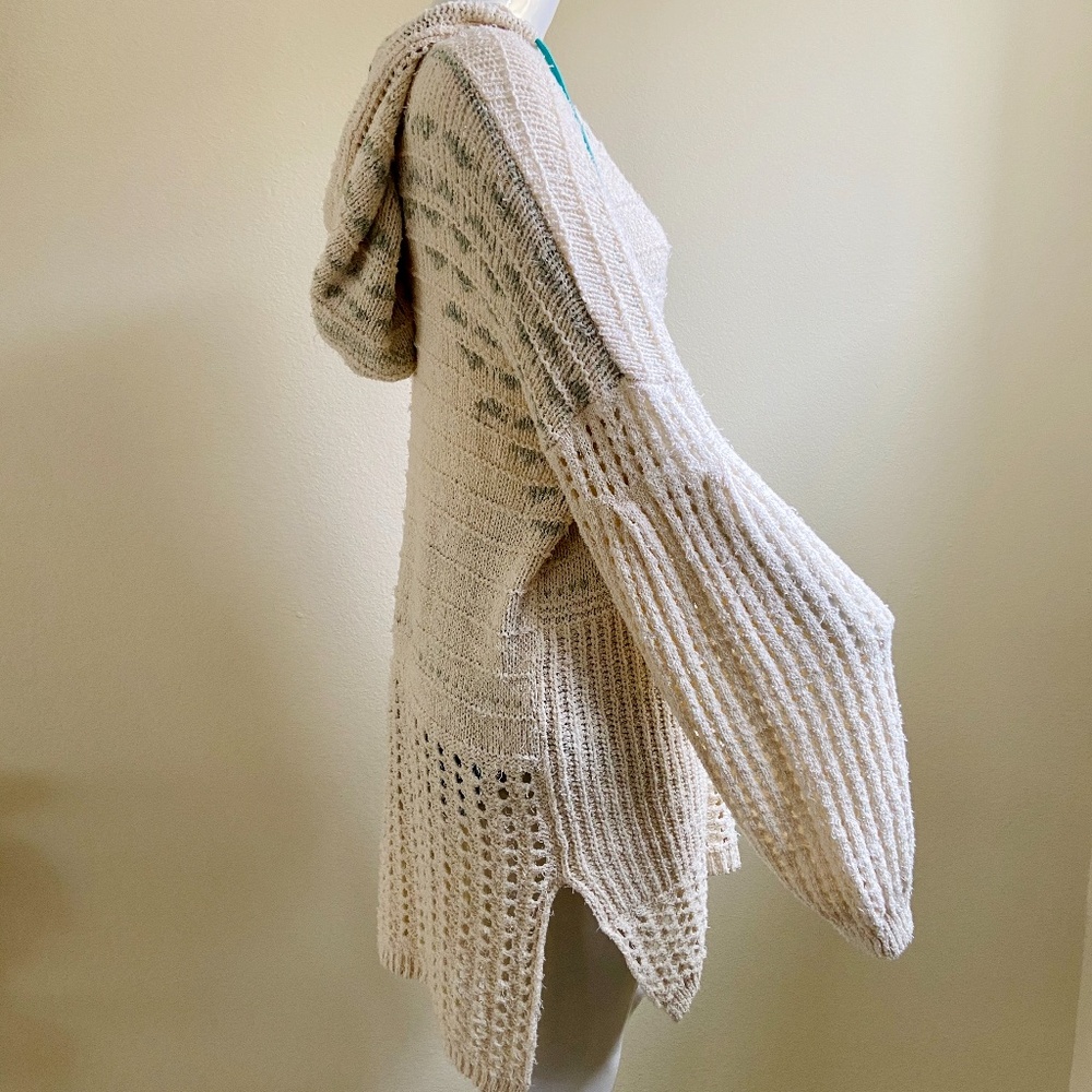 FREE PEOPLE hooded v-neck crochet sweater NWT - Picture 3 of 8